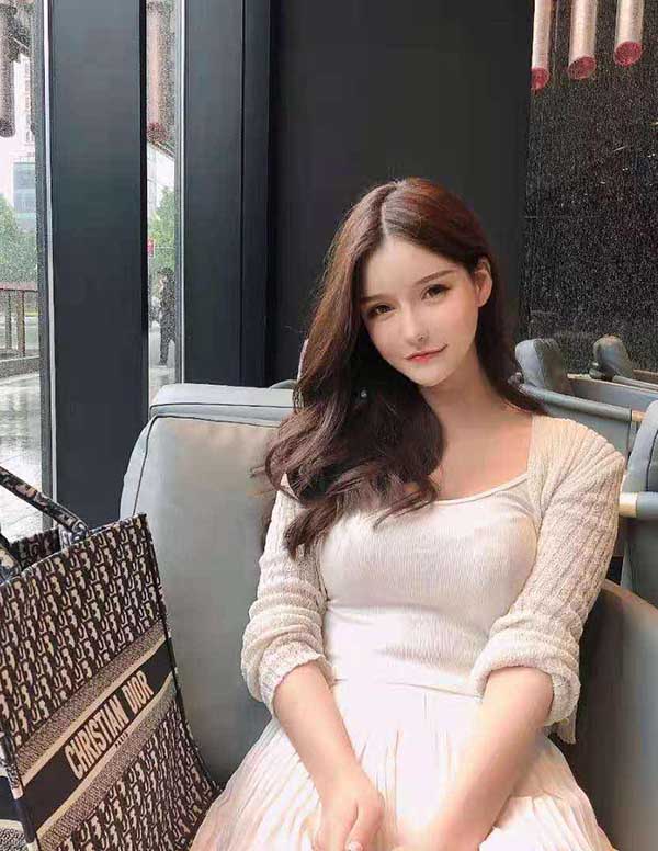 巴黎预约商务模特